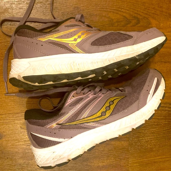 Saucony Women’s Cohesion 13 Running Shoe - Picture 4 of 14